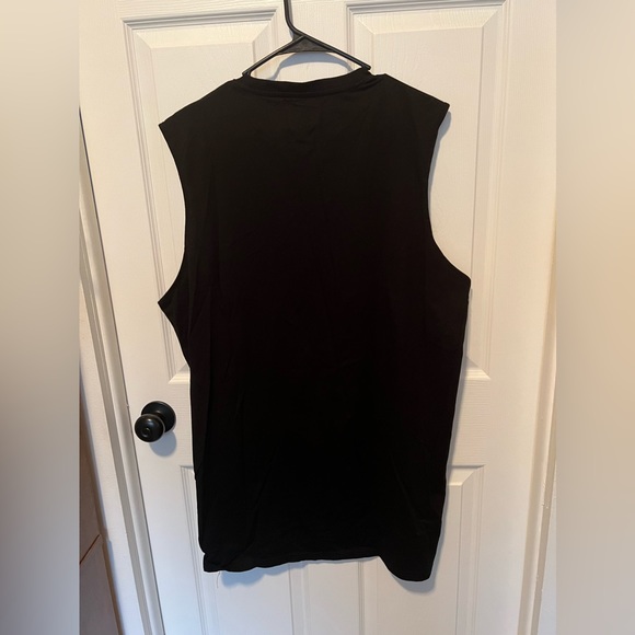 NWOT Mens Def Leppard Sleeveless 1983 1983  Rock&Roll Graphic print shirt SZ L - Picture 2 of 4